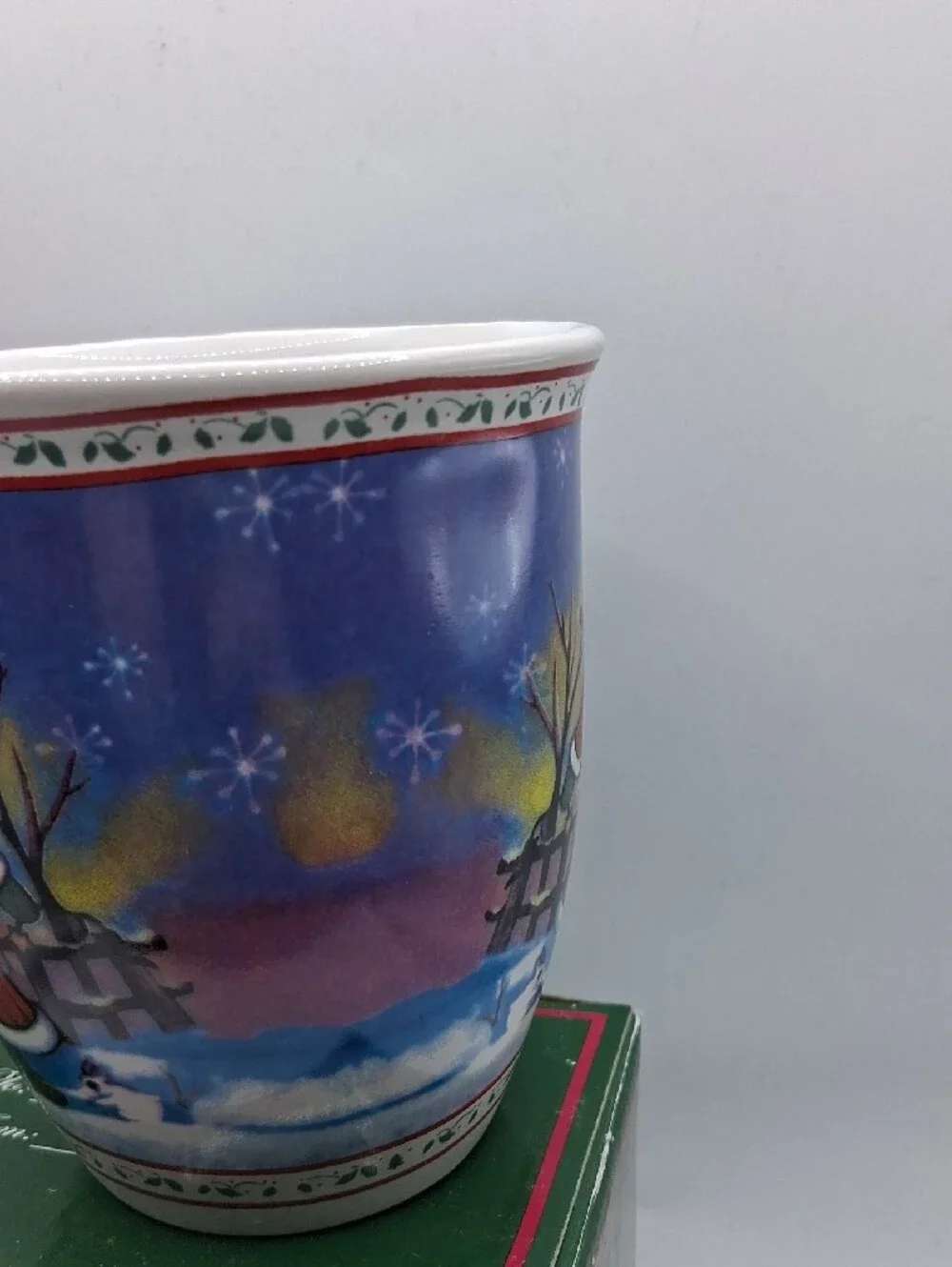 14oz Holiday Mug - Red Santa Design